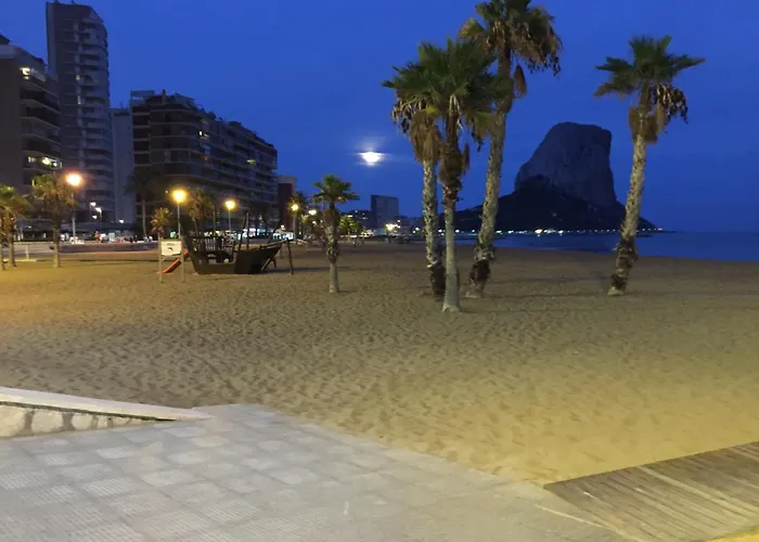 Sylvia, By Beach, Sea View, Promenade, Garage Appartement *