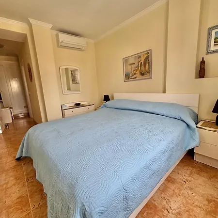 Apartment Sylvia, By Beach, Sea View, Promenade, Garage Calpe