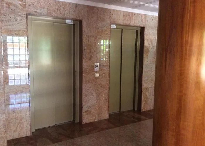 Sylvia, By Beach, Sea View, Promenade, Garage